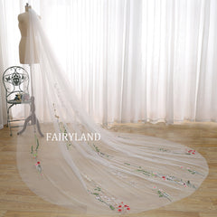Floral Embroidered Cathedral Veil – Long Boho Bridal Train