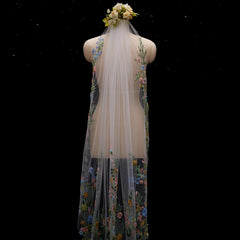 Spring Leaves Edge Bridal Veil, Colorful Flower Full Lace Wedding Veil, Garden Bridal Veil, 1 Tier Short Veil, Wild Flower Fairy Unique Veil