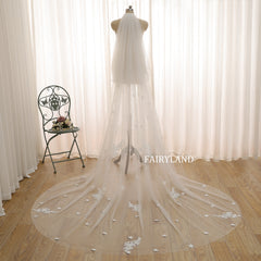 Romantic Two-Layer Bridal Veil with 3D Floral Lace and Soft Tulle Layers