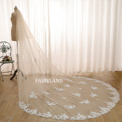 Romantic Bridal Veil with Hand-Embellished Floral Lace and Flowing Sheer Tulle