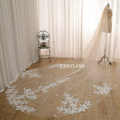 Elegant Champagne Tulle Wedding Veil with Delicate Floral Lace Embroidery