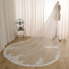 Romantic and Vintage Sliver Sequins Tiny Flower Inspired Wedding Veils