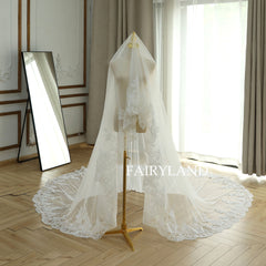 Romantic Full Lace Edge Bridal Veil With Blush