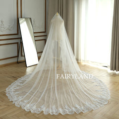 Romantic Full Lace Edge Bridal Veil With Blush