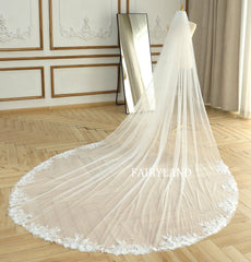 Plant Lace Bridal Veil - Delicate Flowers Wedding Veil