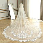 Personalized One-layer Vintage Long Lace Wedding Veil