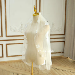 Romantic Fingertip 3D Flower Pearls Bridal Veil