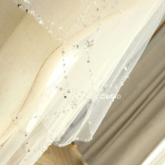 2 Tiers Horsehair Trim Simple Wedding Veil with Blusher