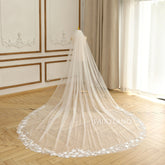 One-layer Cathedral Flower Lace Wedding Veil With Comb