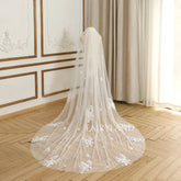 Fairy Pearls Bridal Veil With Appliques Long