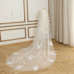 Fairy Pearls Bridal Veil With Appliques Long