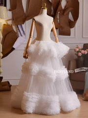 Layered Puffy Tulle Skirt β White Couture Mesh Gown for Bridal & Editorial Looks