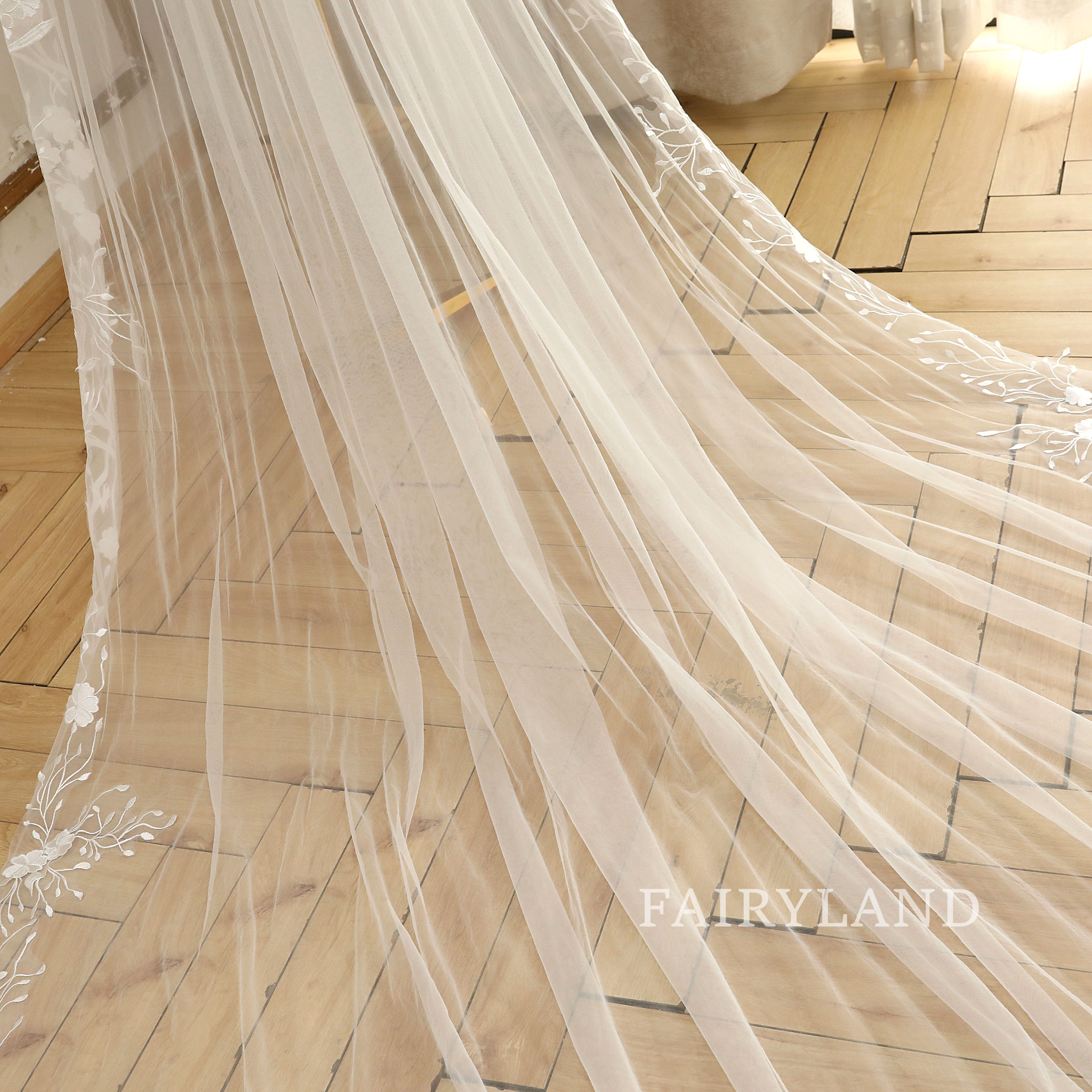 Full Floral Lace Edge Bridal Veil With Comb