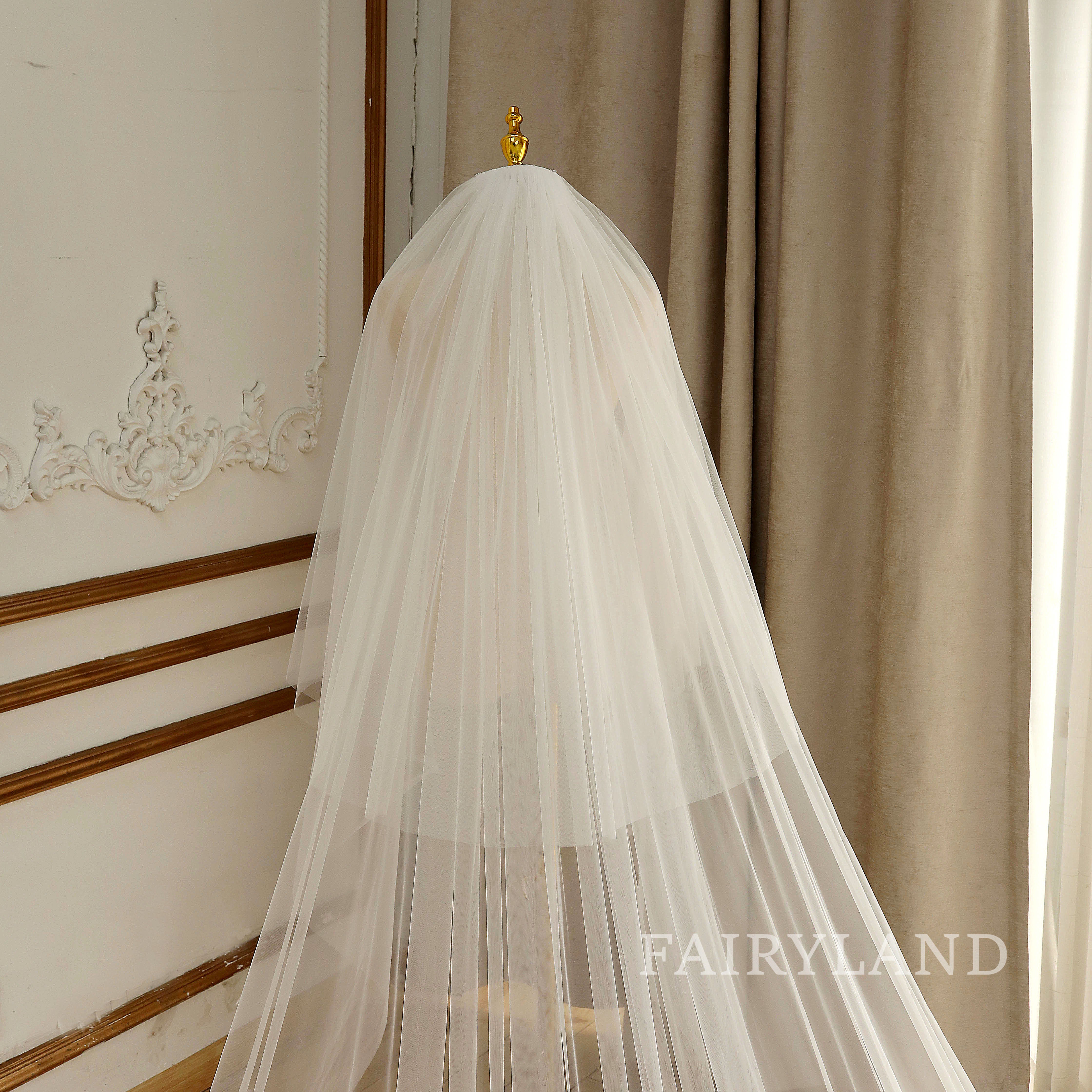2 Layers lace appliques long tulle cathedral outdoor Wedding Veil