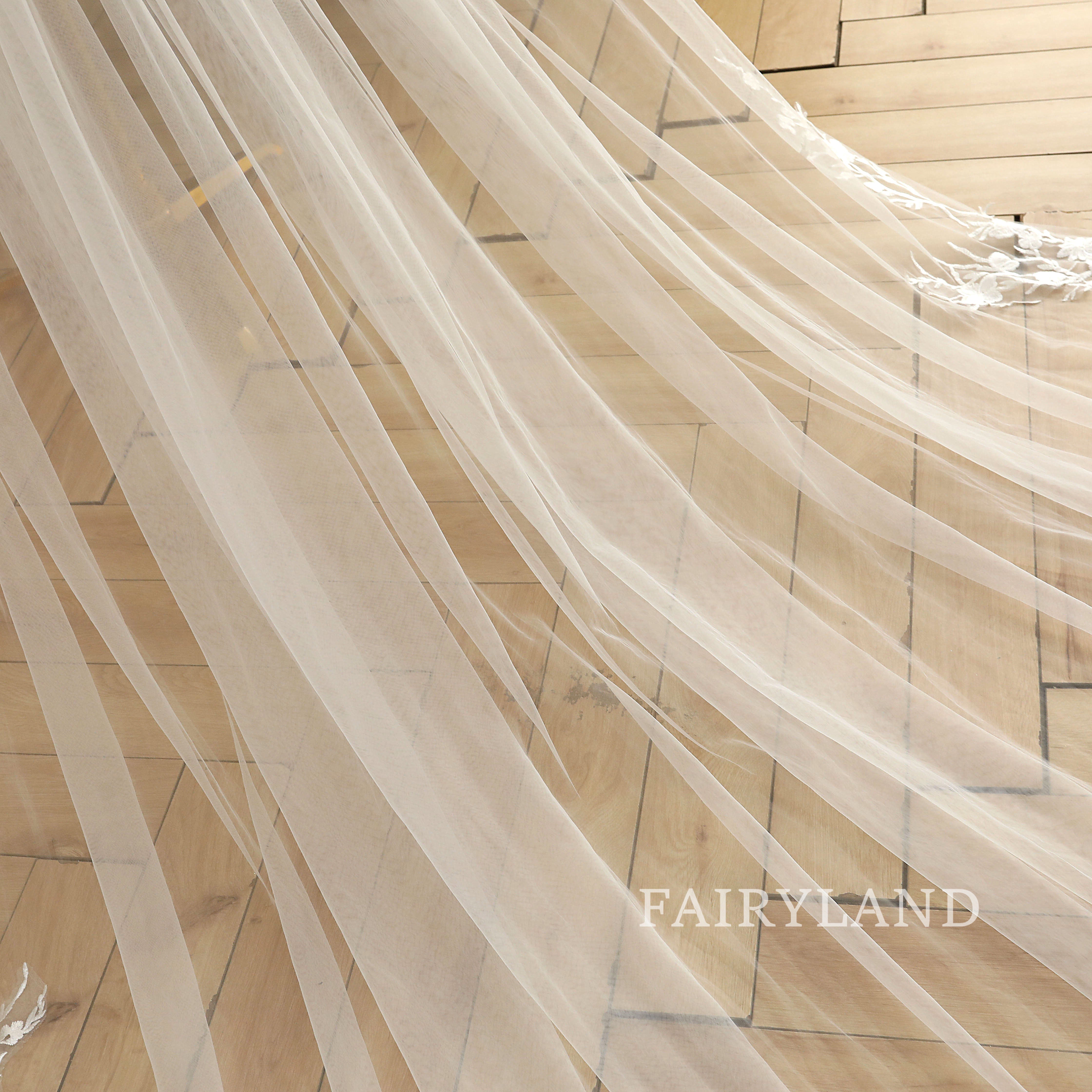 Simple Lace Veil Soft Tulle Bridal Veil Cathedral Wedding