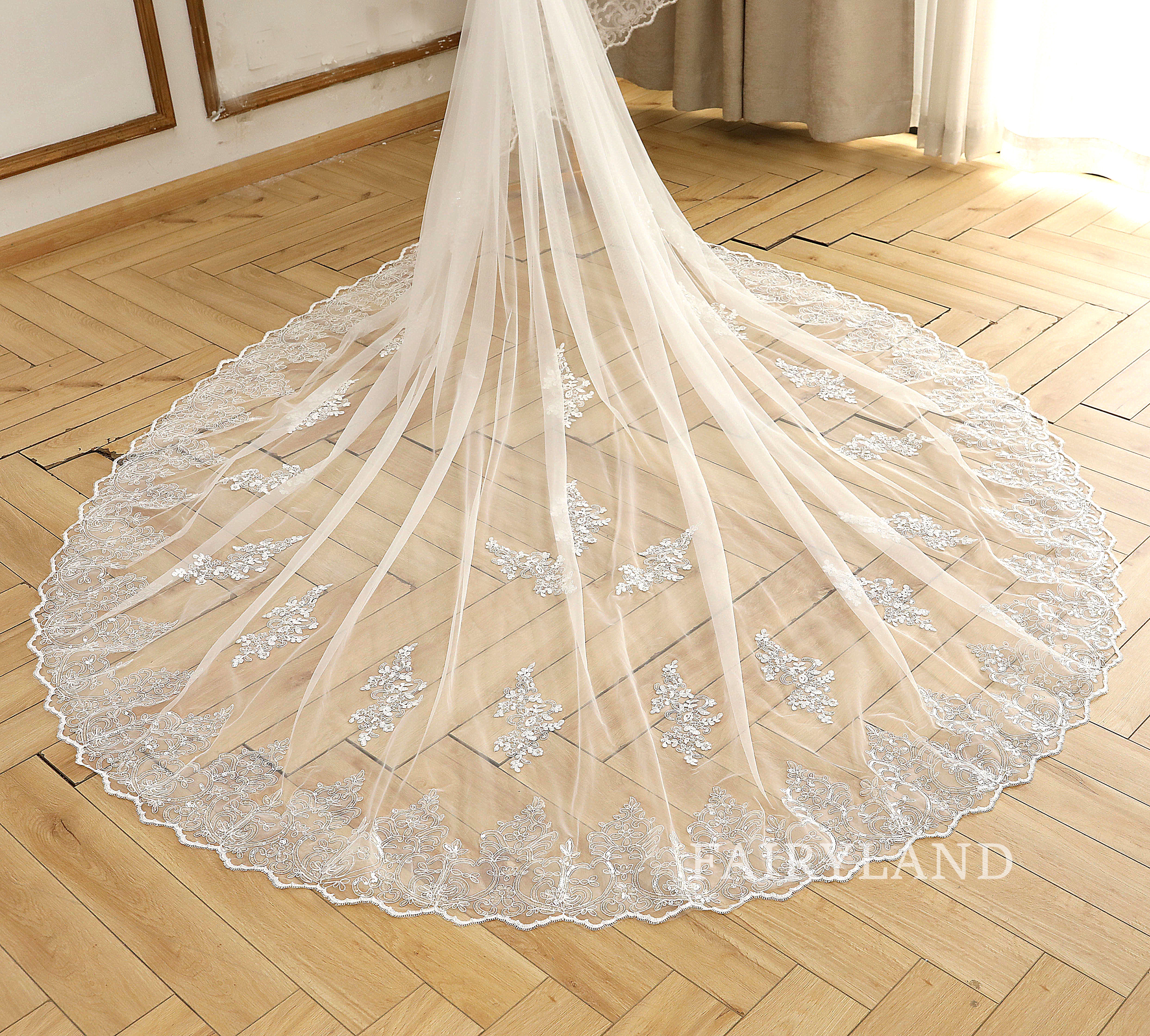 Cathedral Glitter Edge Flower Blush Wedding Veil For Bridal
