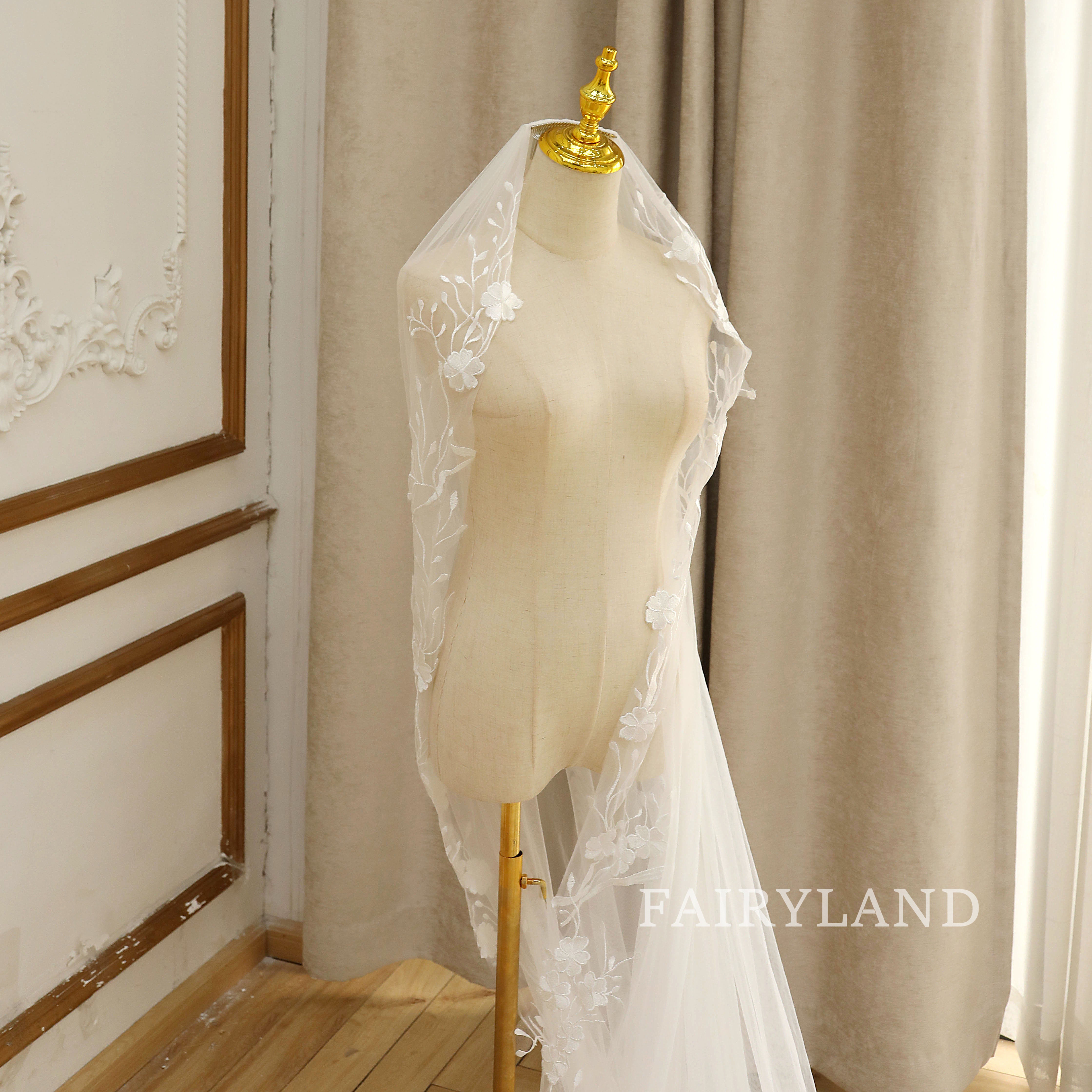 Full Floral Lace Edge Bridal Veil With Comb