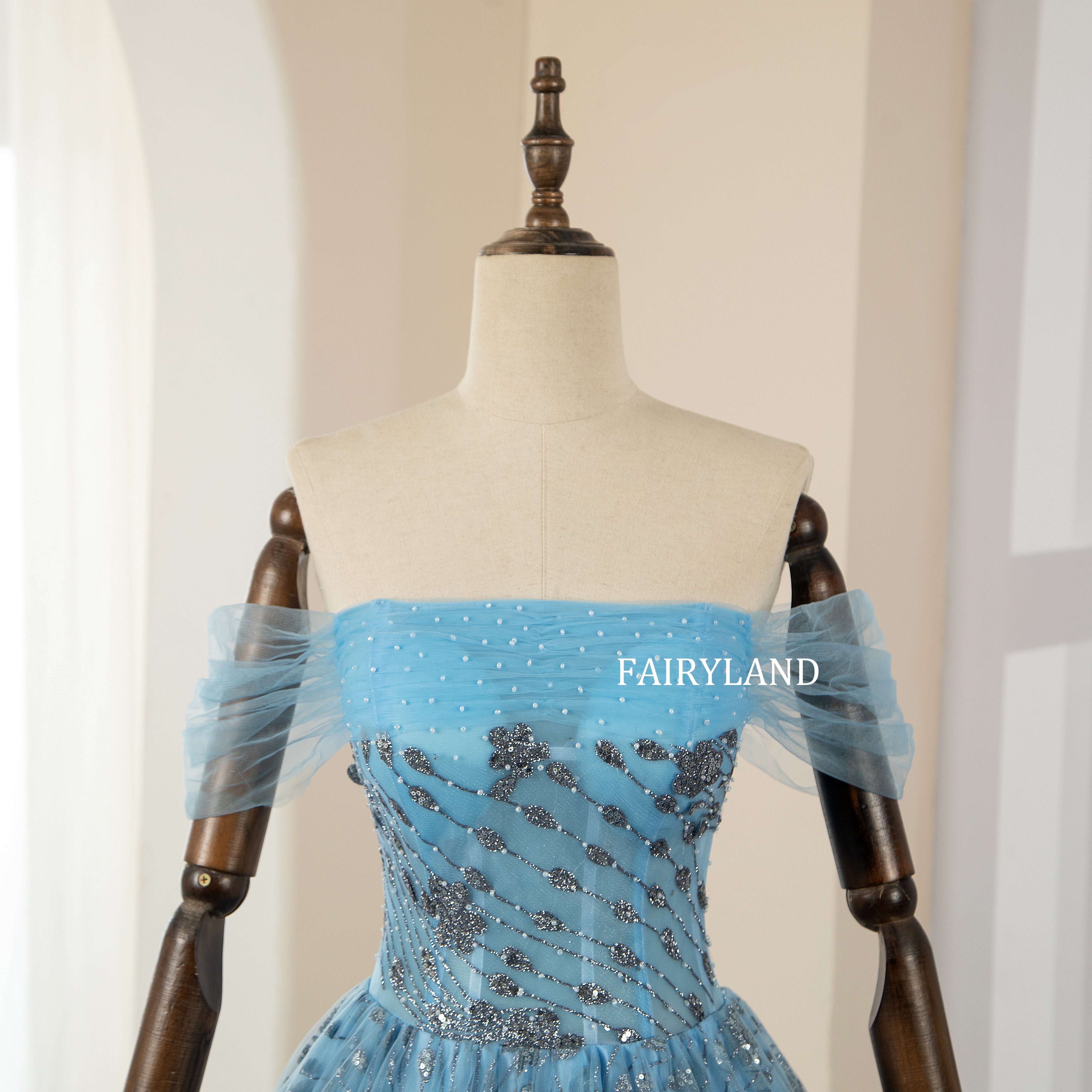 Off-Shoulder Blue Tulle Sliver Sequins Princess Dress for Prom
