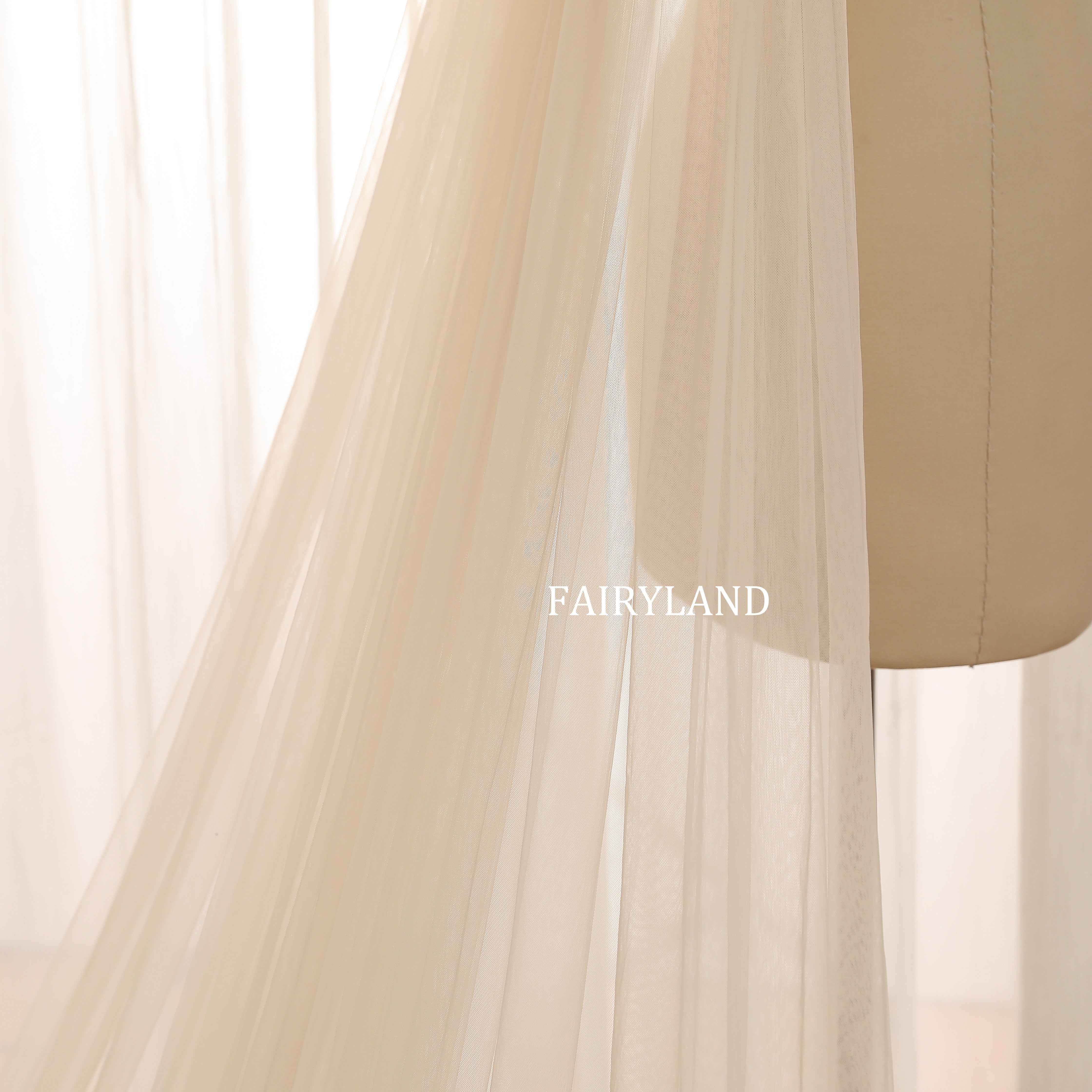 Elegant Champagne Tulle Wedding Veil with Delicate Floral Lace Embroidery
