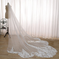 Cathedral Length Lace Appliqué Wedding Veil – Elegant Long Tulle Bridal Veil with Floral Embroidery