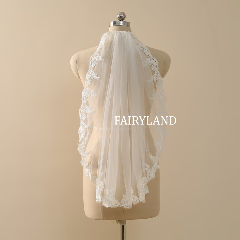 Lace Trim Wedding Veil, Short Fingertip Bridal Veil, Ivory Veil For Wedding