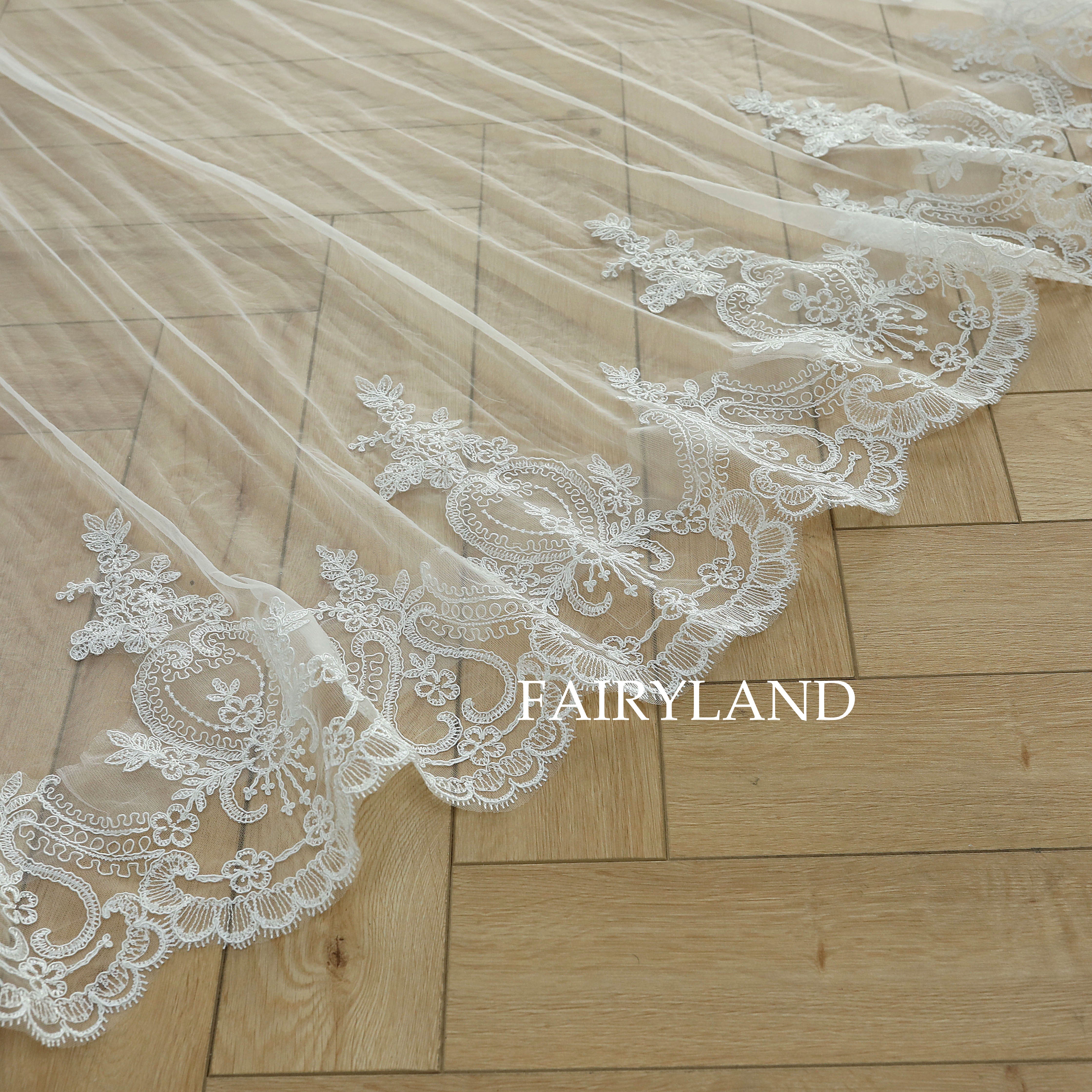 Romantic Full Lace Edge Bridal Veil With Blush