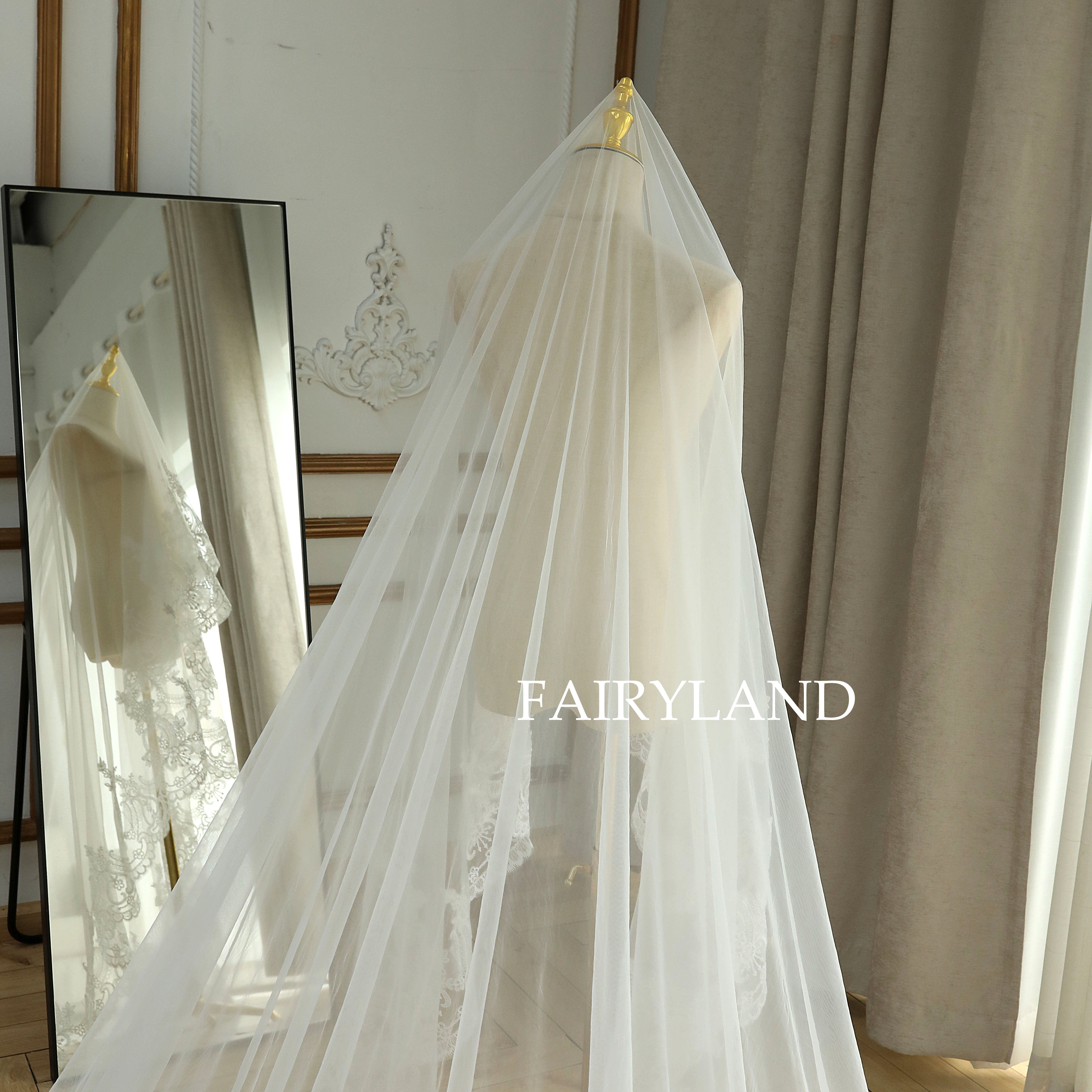 Romantic Full Lace Edge Bridal Veil With Blush