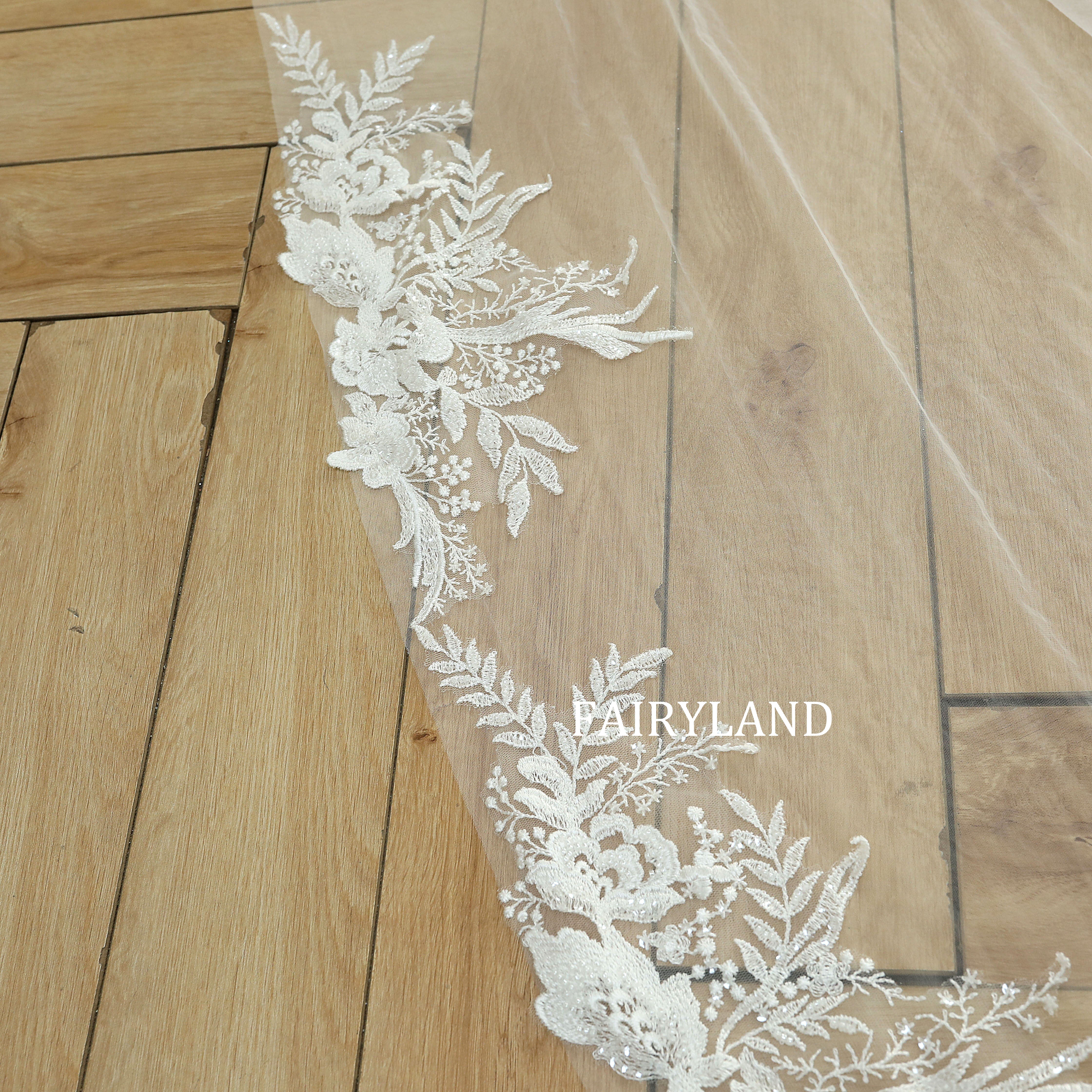 Plant Lace Bridal Veil - Delicate Flowers Wedding Veil