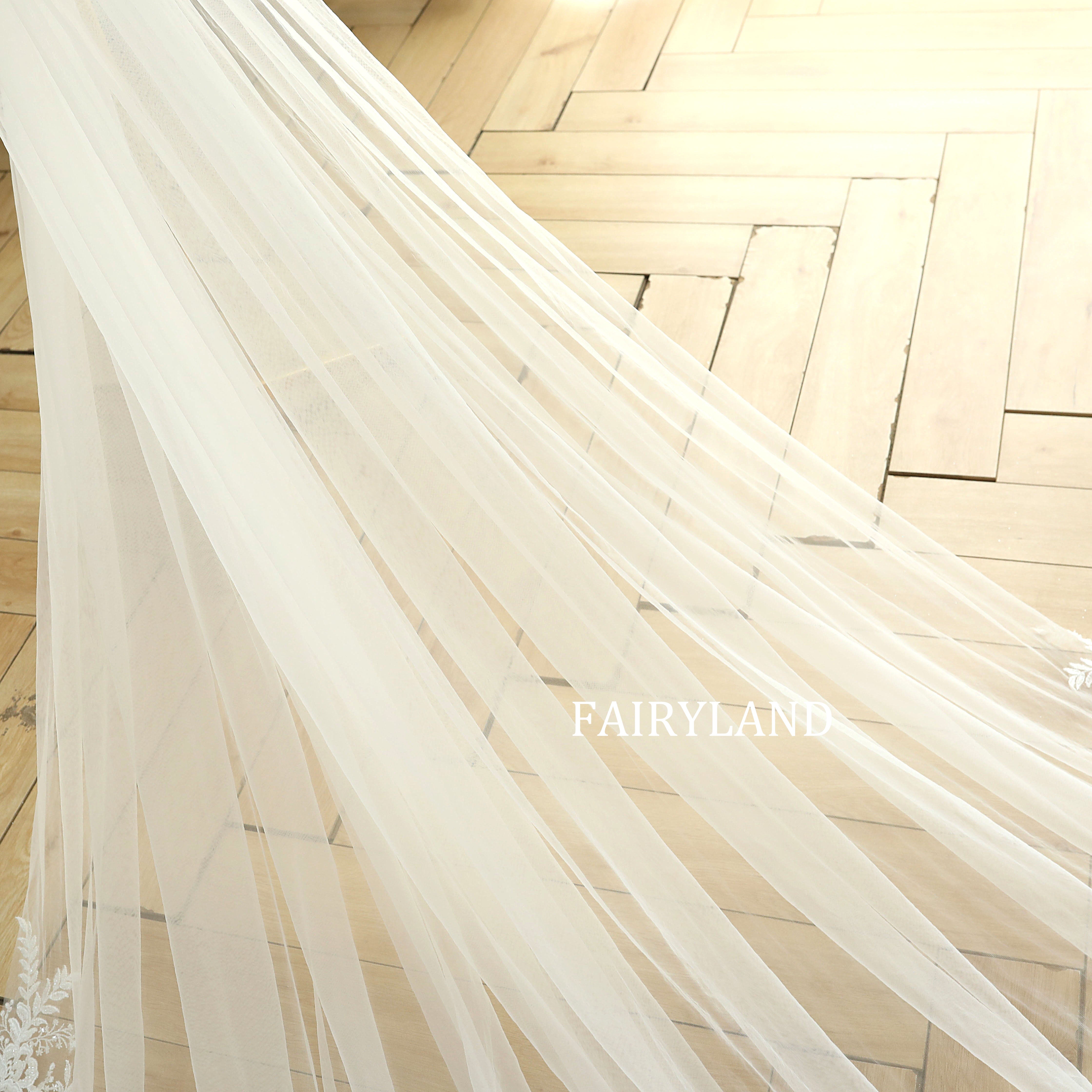 Plant Lace Bridal Veil - Delicate Flowers Wedding Veil