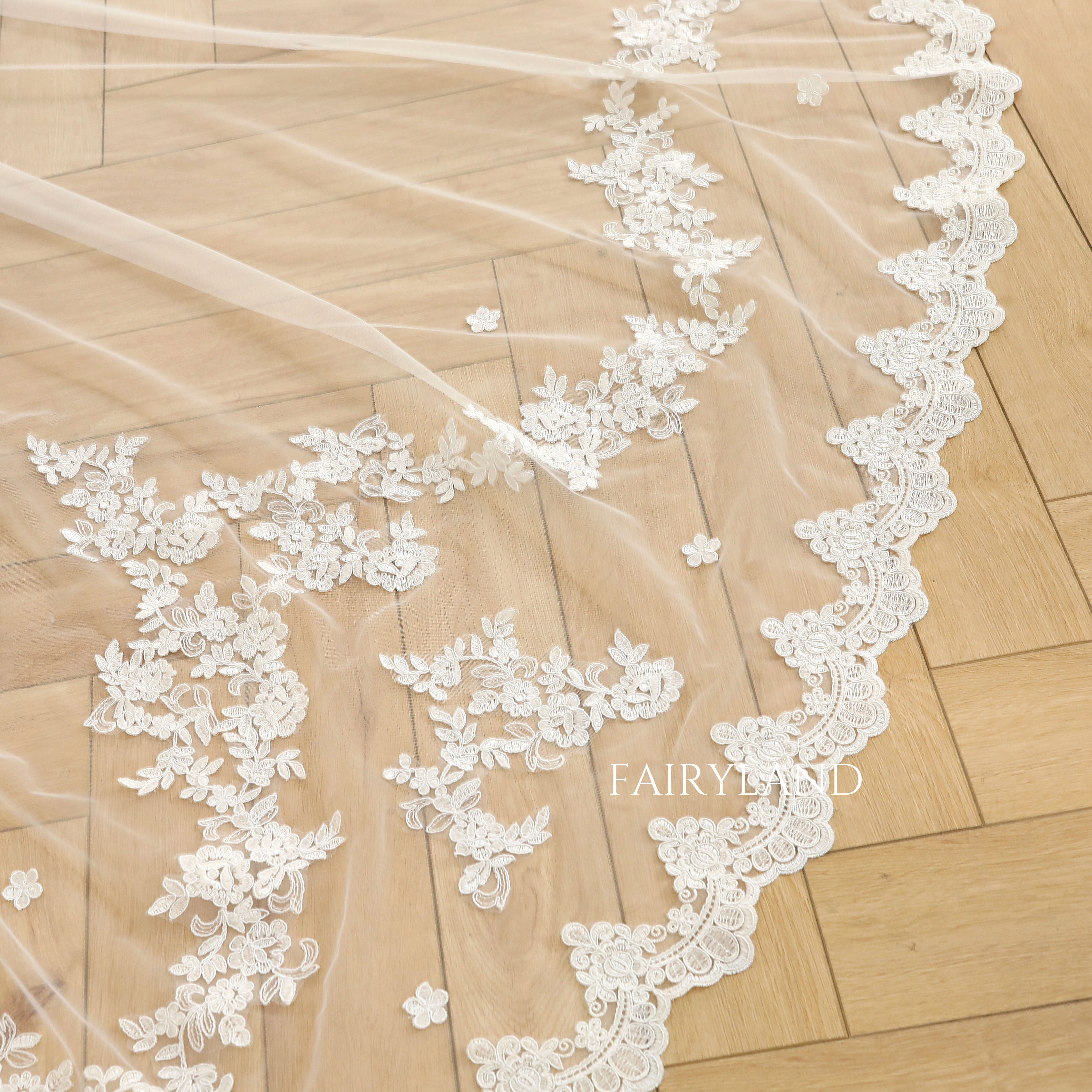 Unique Full Lace Edge Wedding Veil For Bridal