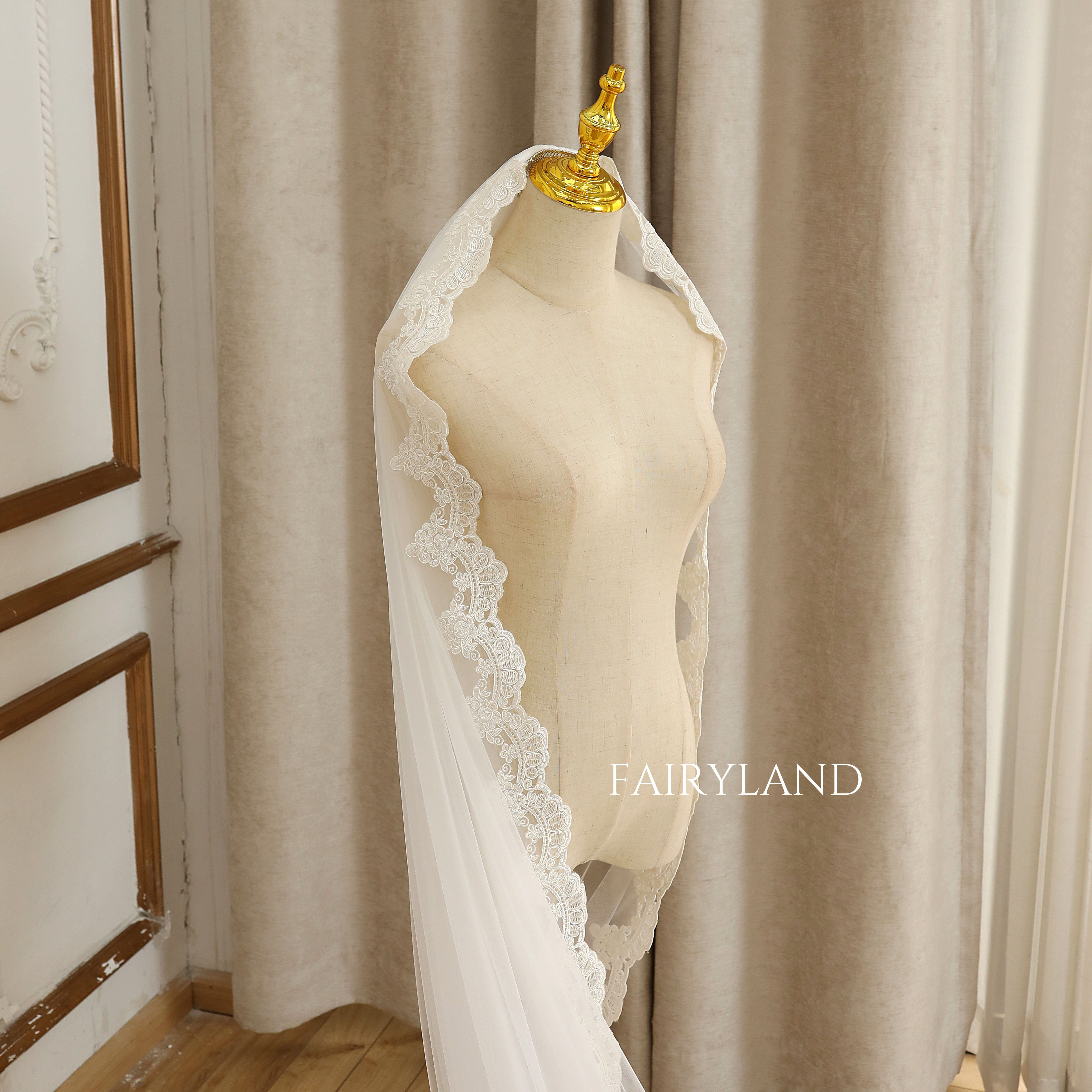 Unique Full Lace Edge Wedding Veil For Bridal