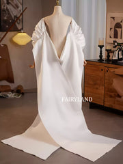 Dramatic Puff Sleeve Bridal Cape – Detachable Satin Train Wrap for Wedding Dress