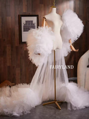 Dramatic White Tulle Puff Cape with Long Train – Luxury Bridal Photoshoot Robe